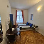 Vibrant City Center Rooms